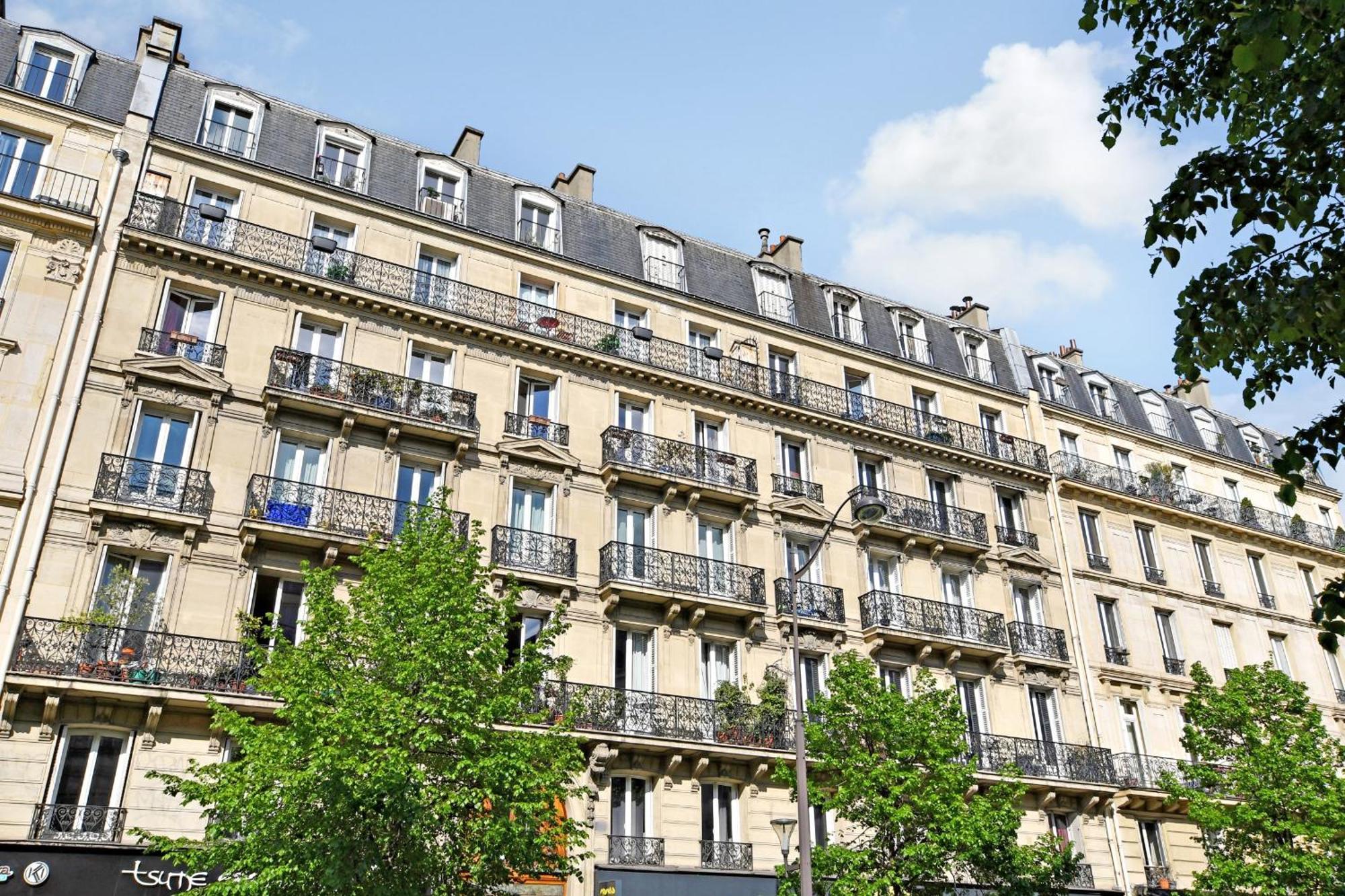 13 - Voltaire * Parijs
