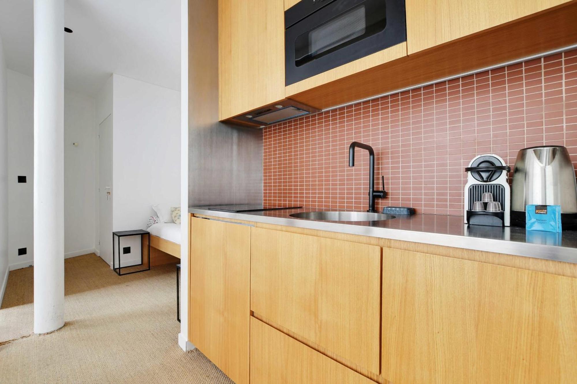 Appartement 13 - Voltaire *